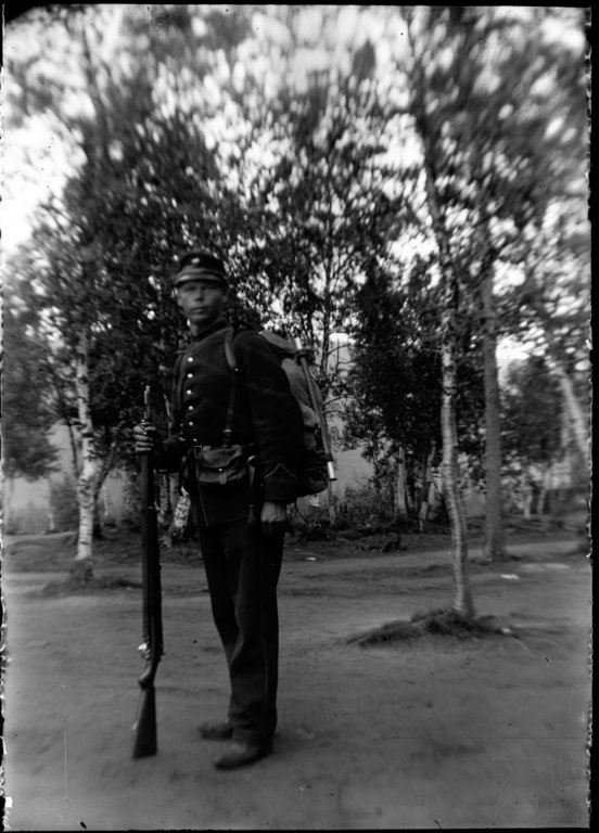 lhnielsen3.jpg